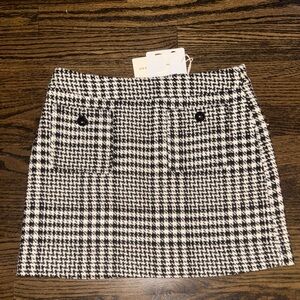 Commense Black and White Houndstooth Mini Skirt